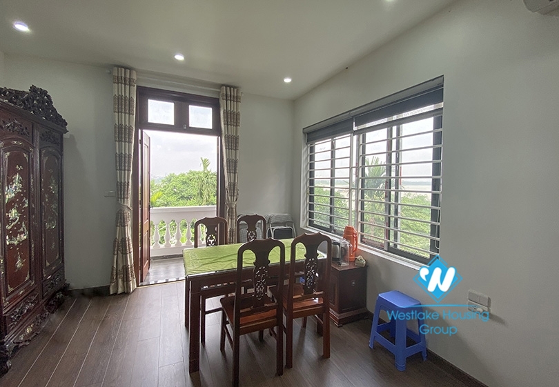 Garden house 4 bedrooms river view for rent in Ngoc Thuy, Long Bien district